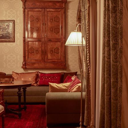 Vinotel Boutique Hotel Tiflis Habitación foto