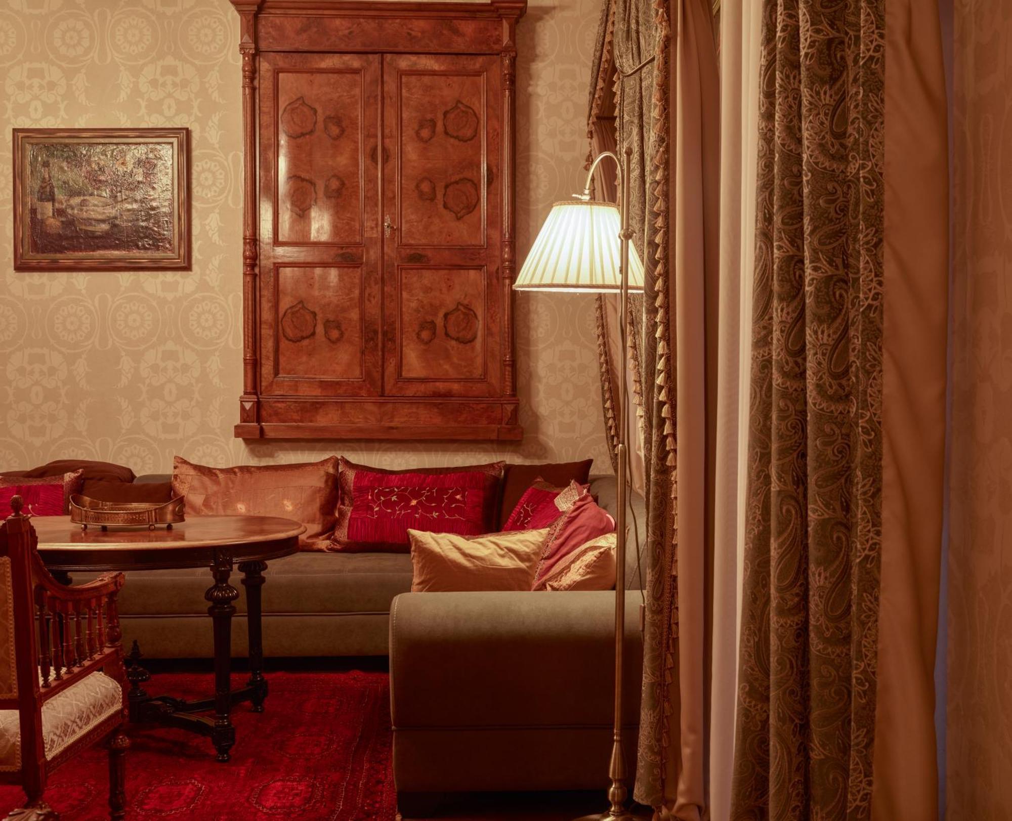 Vinotel Boutique Hotel Tiflis Habitación foto